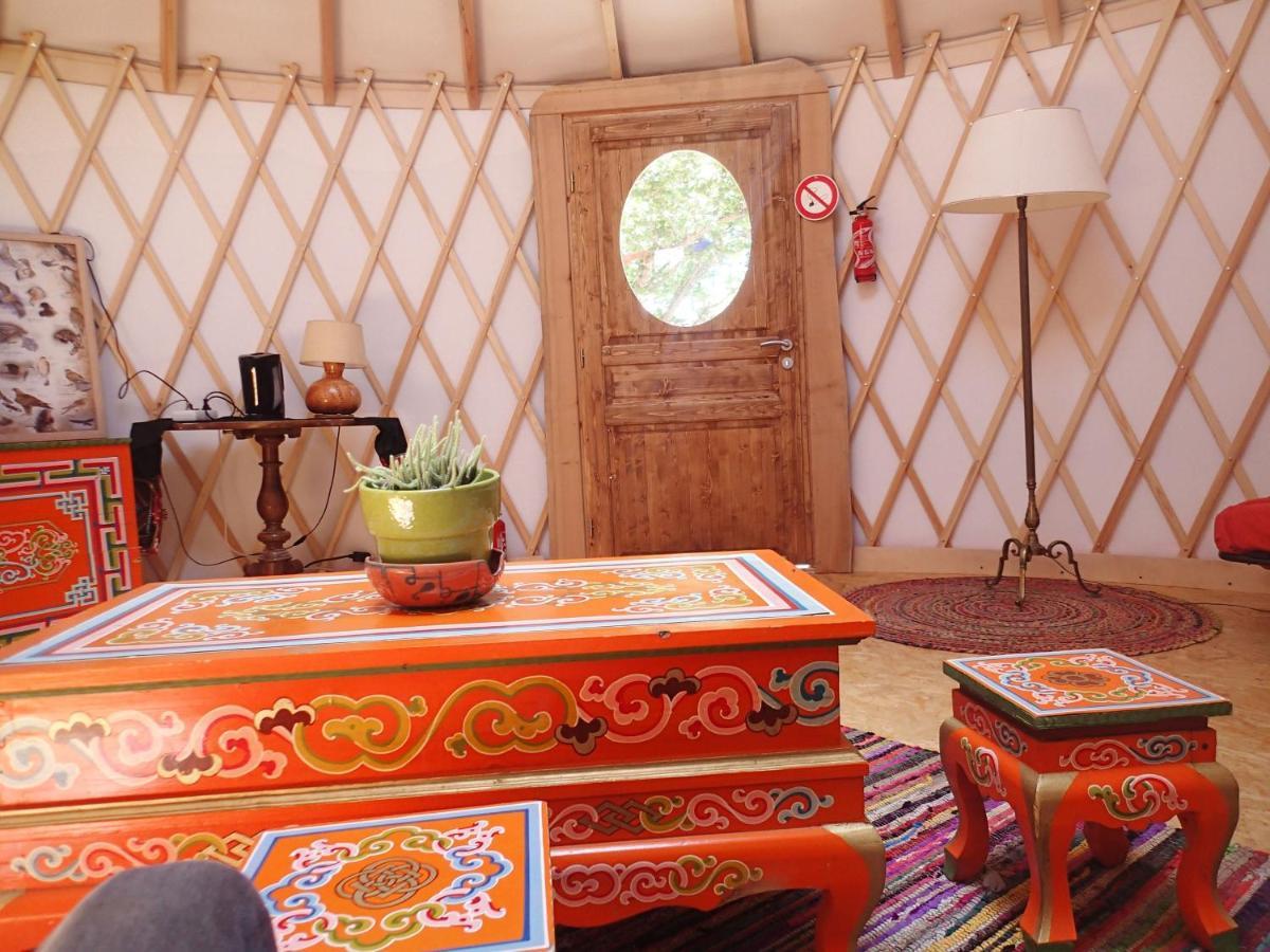 Eco-Hotel Et Yourtes Du Mercantour Guillaumes Εξωτερικό φωτογραφία