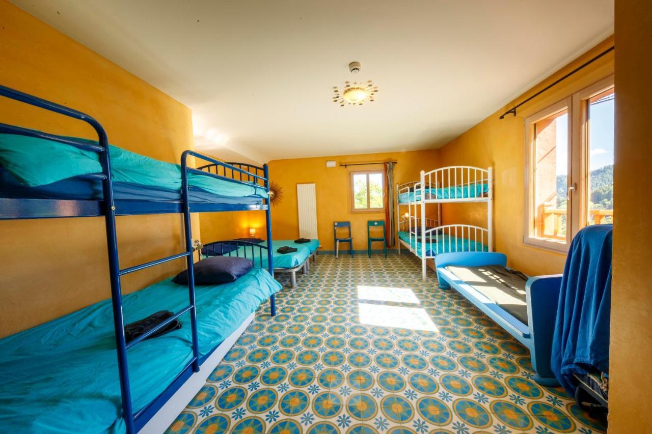 Eco-Hotel Et Yourtes Du Mercantour Guillaumes Εξωτερικό φωτογραφία