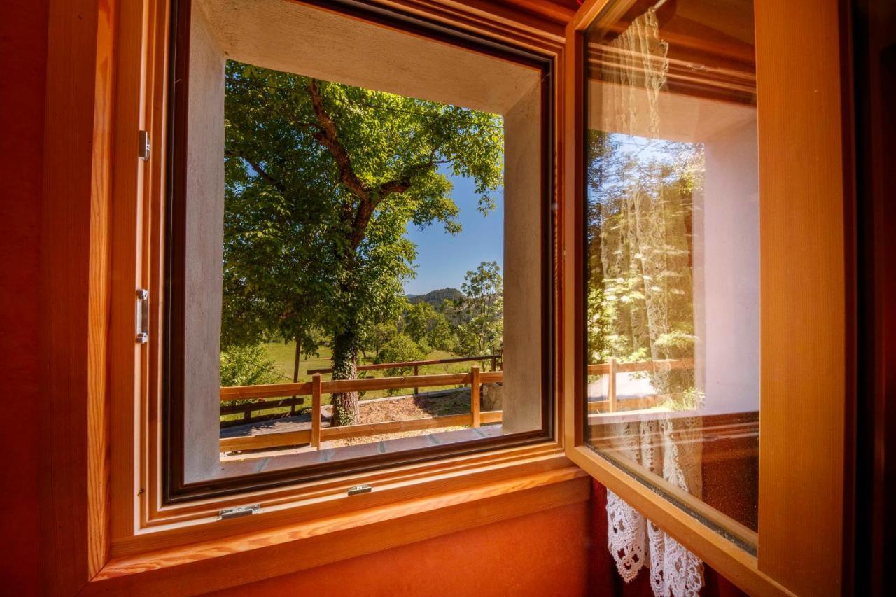 Eco-Hotel Et Yourtes Du Mercantour Guillaumes Εξωτερικό φωτογραφία